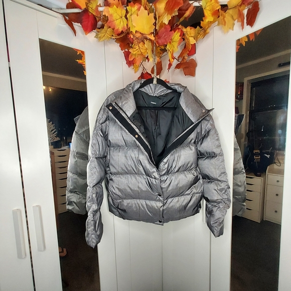 Theory High Neck Puffer Womens Jacket L Large Grey Glen Plaid Down Coat $455 - Picture 5 of 9